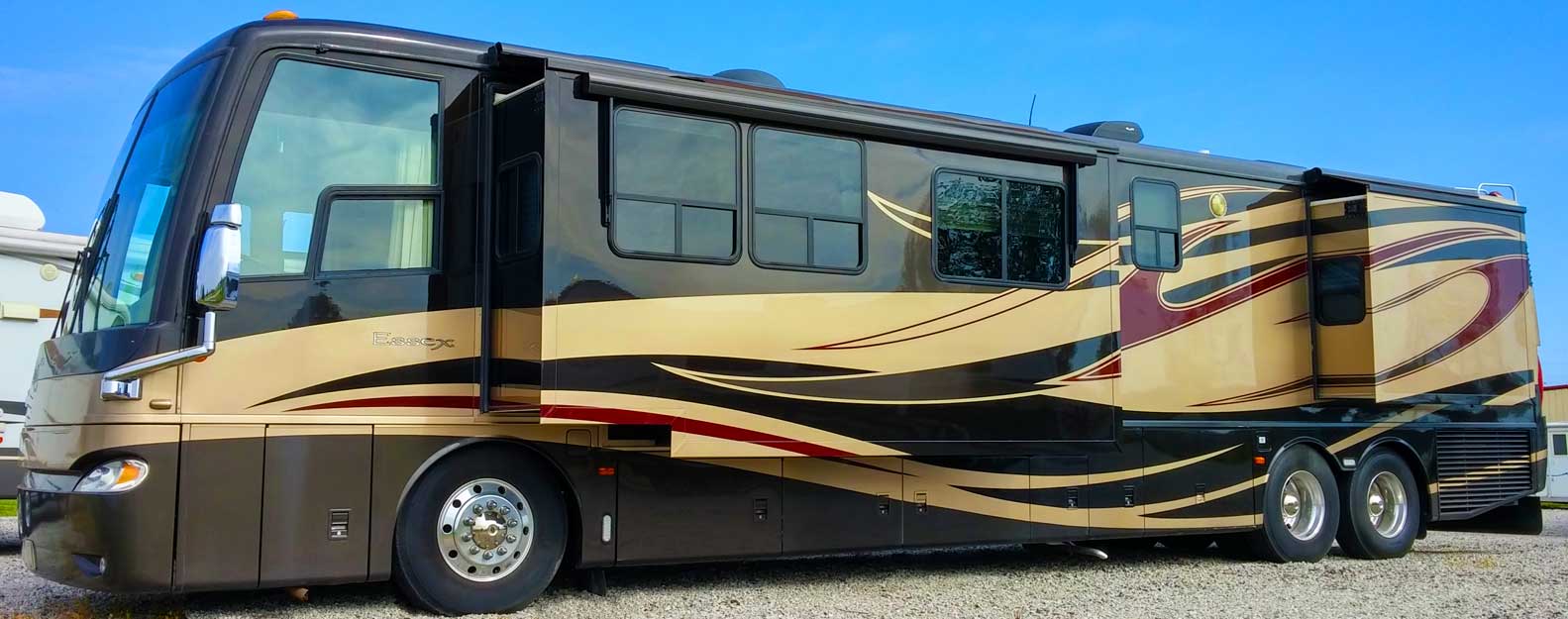 Luxury Coach Sales & Service Used RV Dealership and Service Center