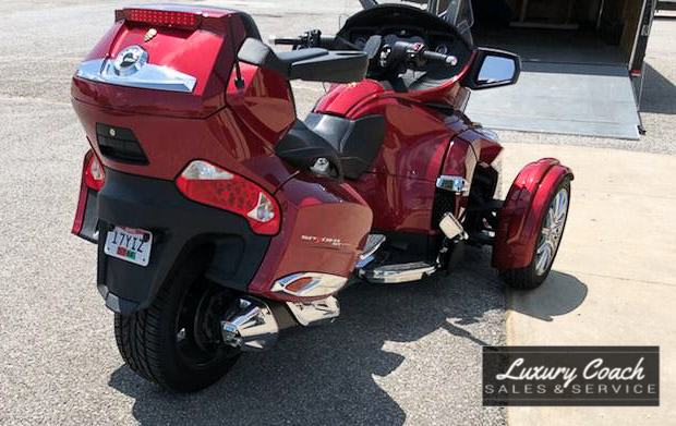 2015 Can-Am Spyder RT at Luxury Coach