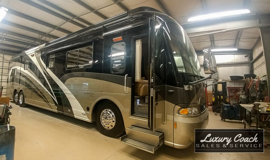 2006 Country Coach Magna SOLD Luxury Coach Sales & Service