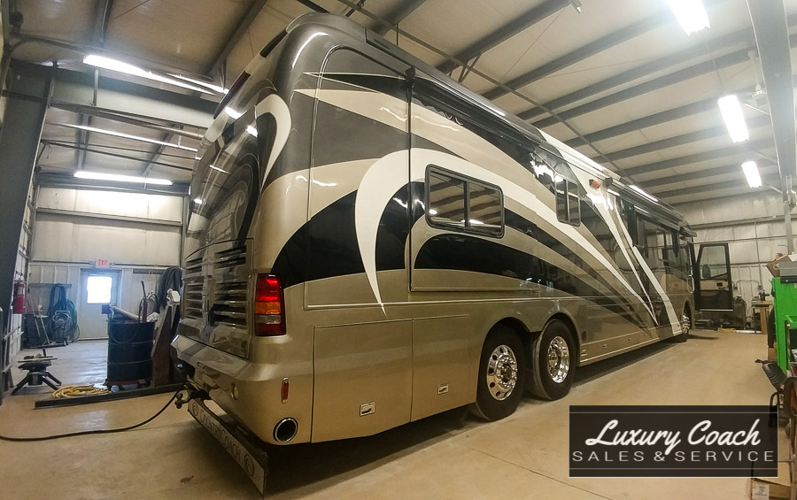 2006 Country Coach Magna SOLD Luxury Coach Sales & Service