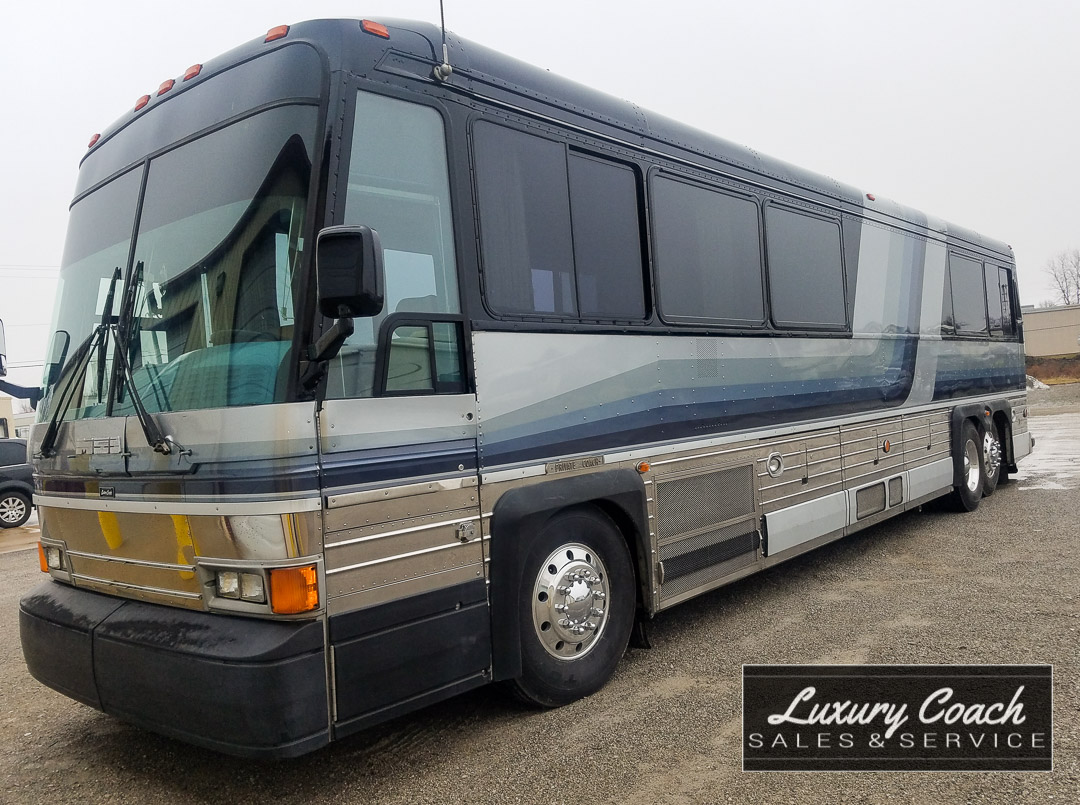 1988 MCI 102A3 Motorhome - Luxury Coach Sales & Service