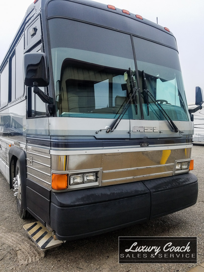 1988 MCI 102A3 Motorhome - Luxury Coach Sales & Service