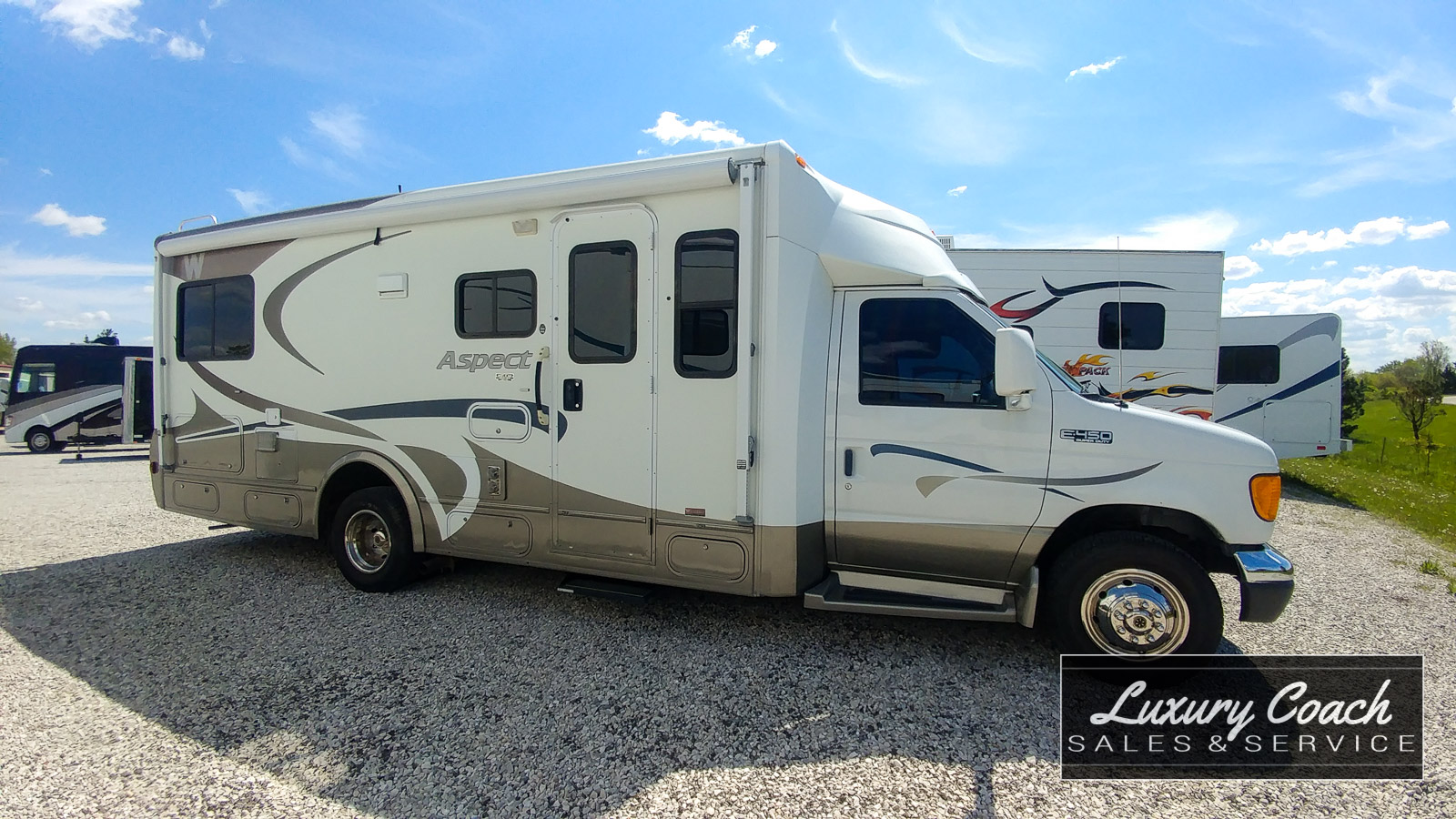 SOLD 2006 Winnebago Aspect WF726A 29,995