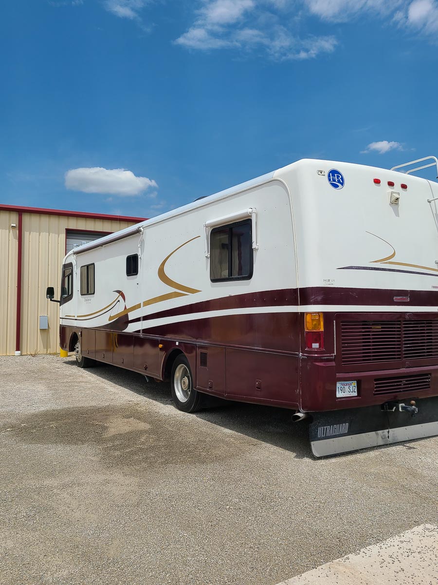 SOLD: 1998 Holiday Rambler Endeavor 37WDS