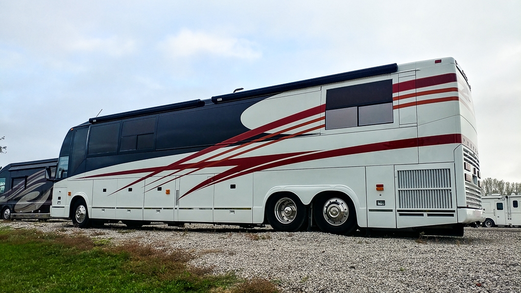 2001 Prevost H345 Custom Coach Luxury Coach Sales & Service
