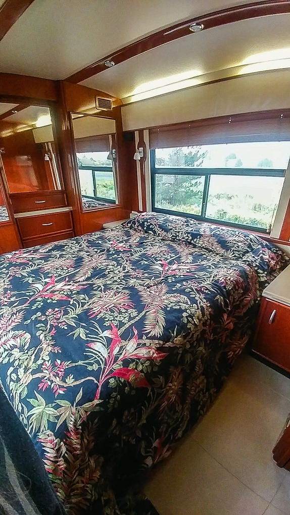 2001 Prevost H345 Custom Coach Luxury Coach Sales & Service