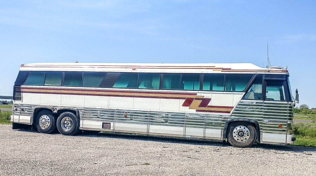 1977 MCI MC8 Custom Coach Land Cruiser - Luxury Coach Sales & Service